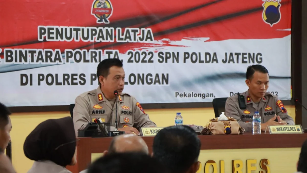 Kapolres Pimpin Penutupan Latja Siswa Diktuk Bintara Polri TA 2022 SPN Polda Jateng di Polres Pekalongan