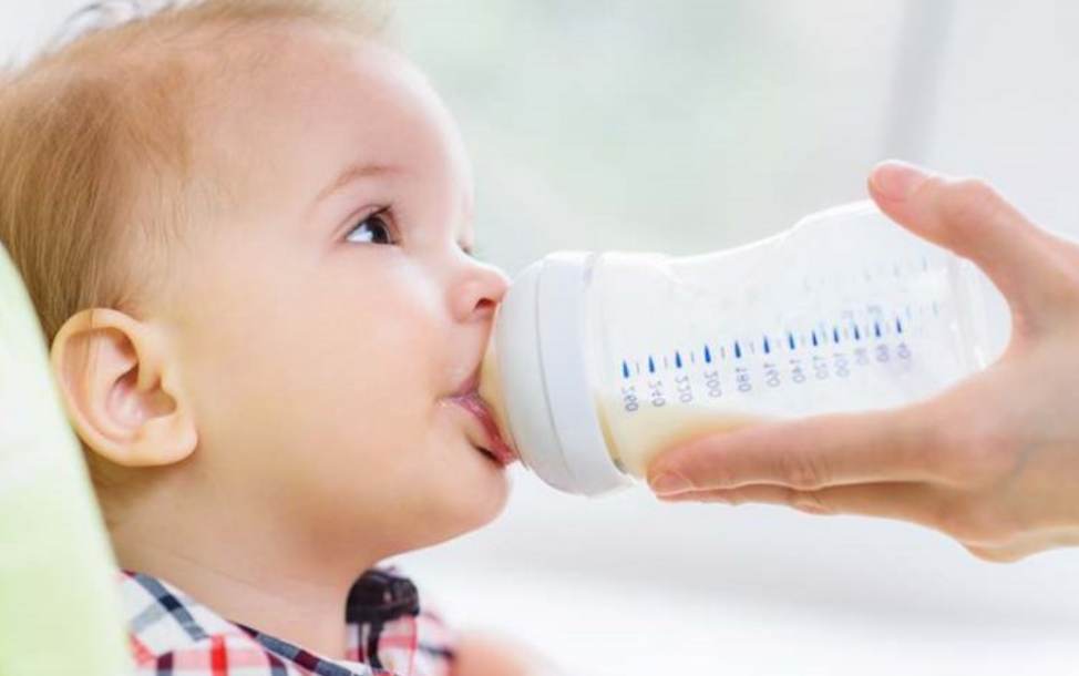 4 Rekomendasi Jenis Susu Formula Terbaik yang Cocok untuk Bayi