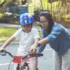 Mengajari anak mahir bersepeda