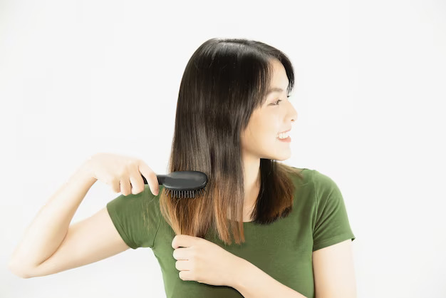 cara mengatasi rambut rontok akibat semir rambut
