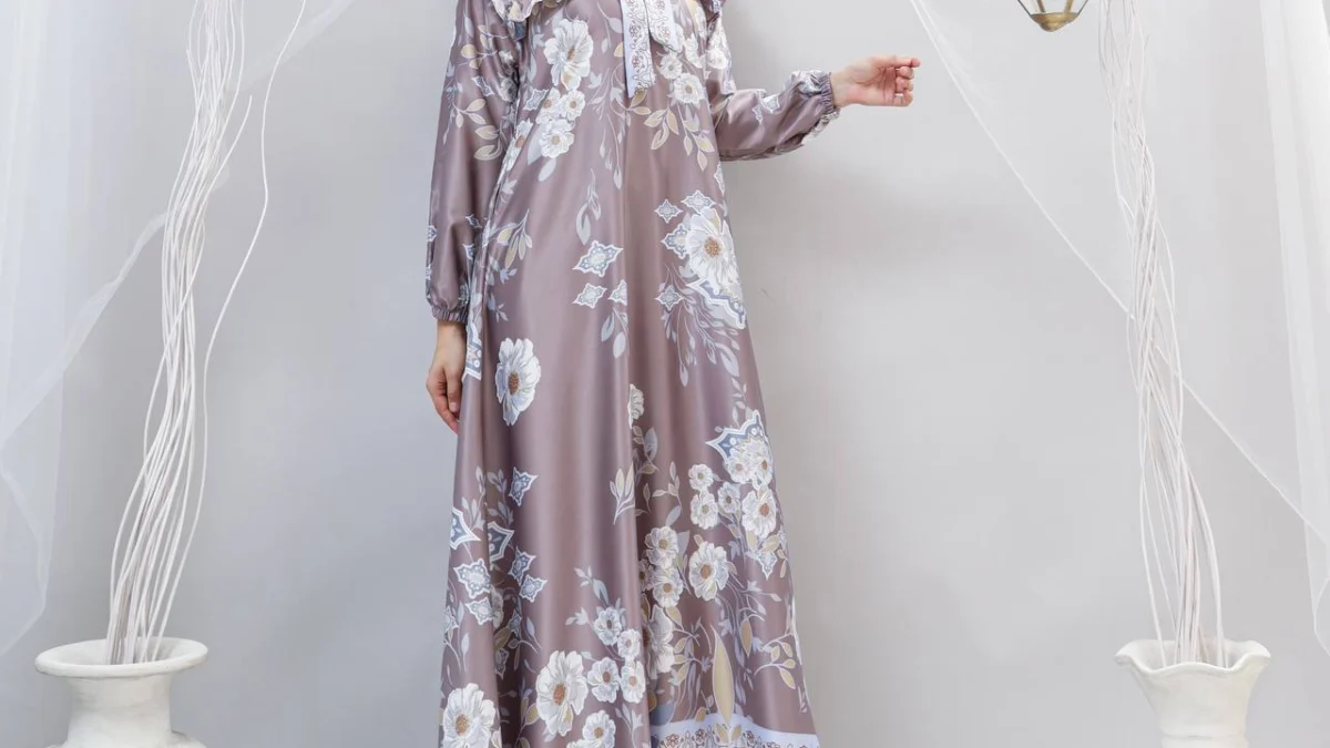 model gamis batik terbaru 2023 tampil simple dan elegan