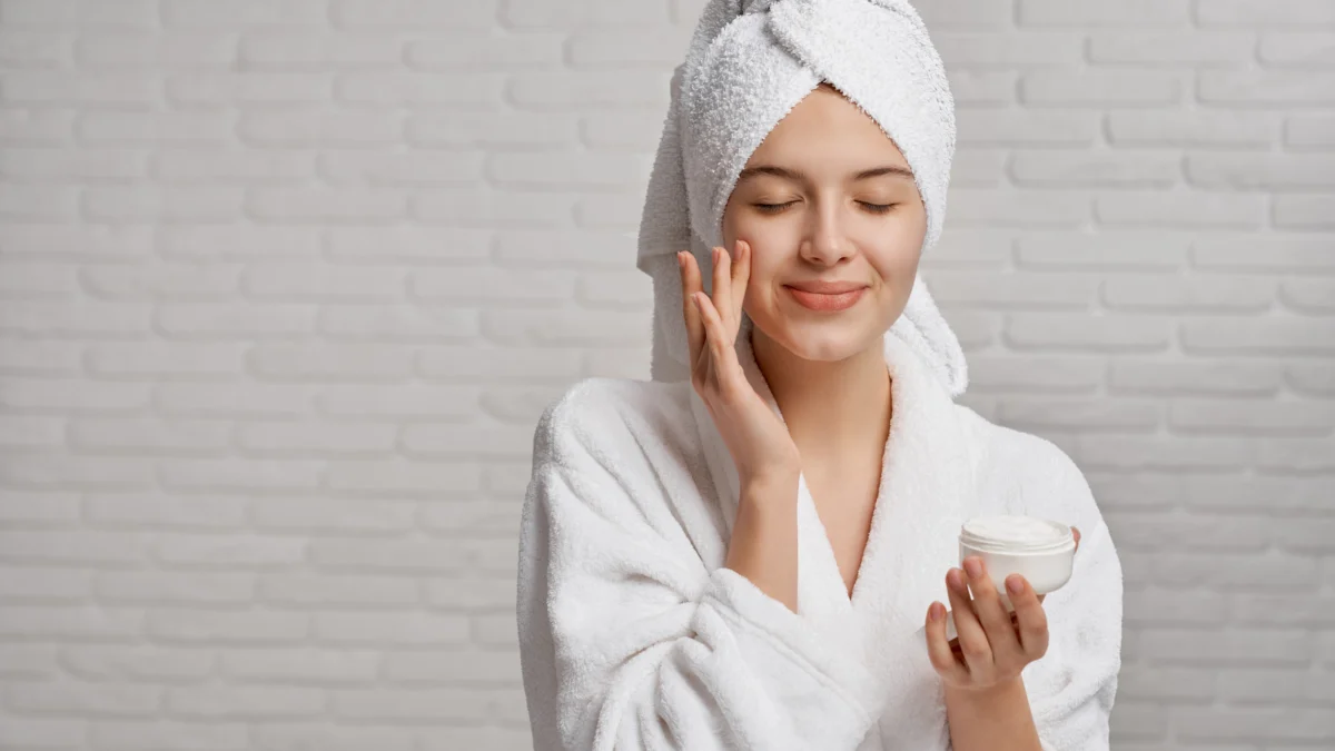 Minyak Zaitun Solusi Alami Membersihkan Make up