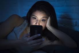 Dampak buruk kecanduan smartphone bagi remaja
