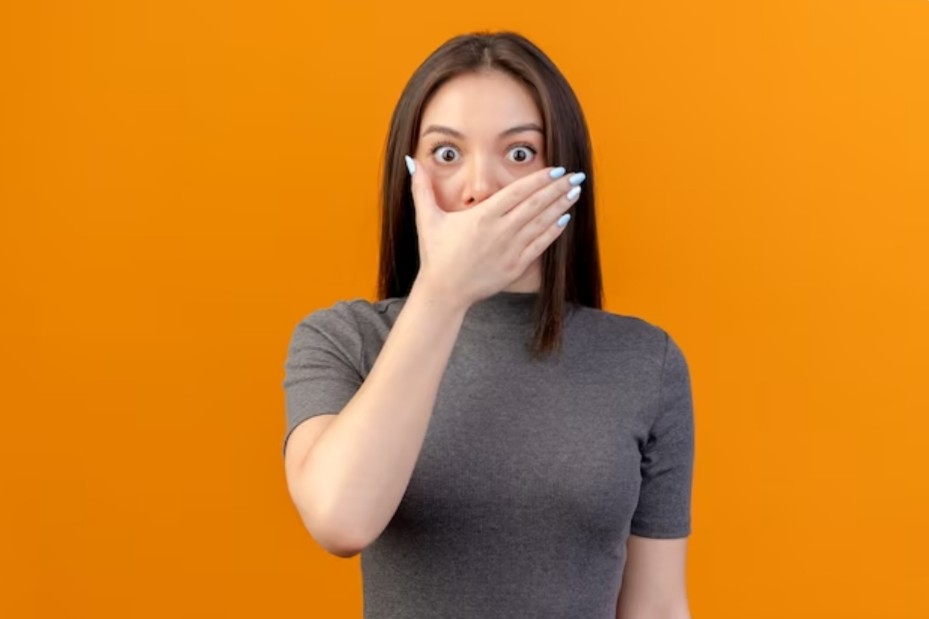 9 Penyebab Bau Mulut yang Sering Orang Tidak Sadari